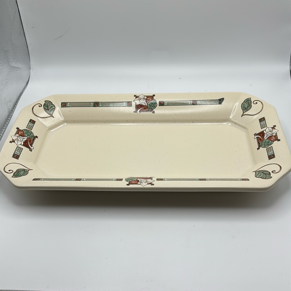 Royal Haeger USA 2004 rectangular tray